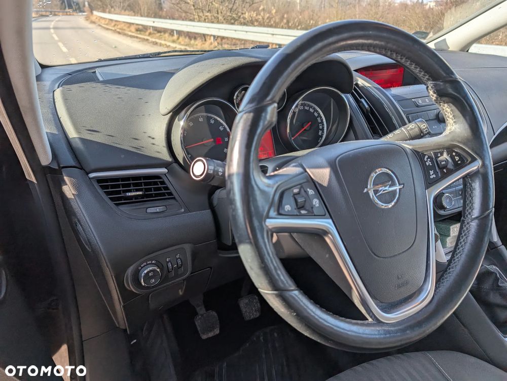 Opel Zafira - 6