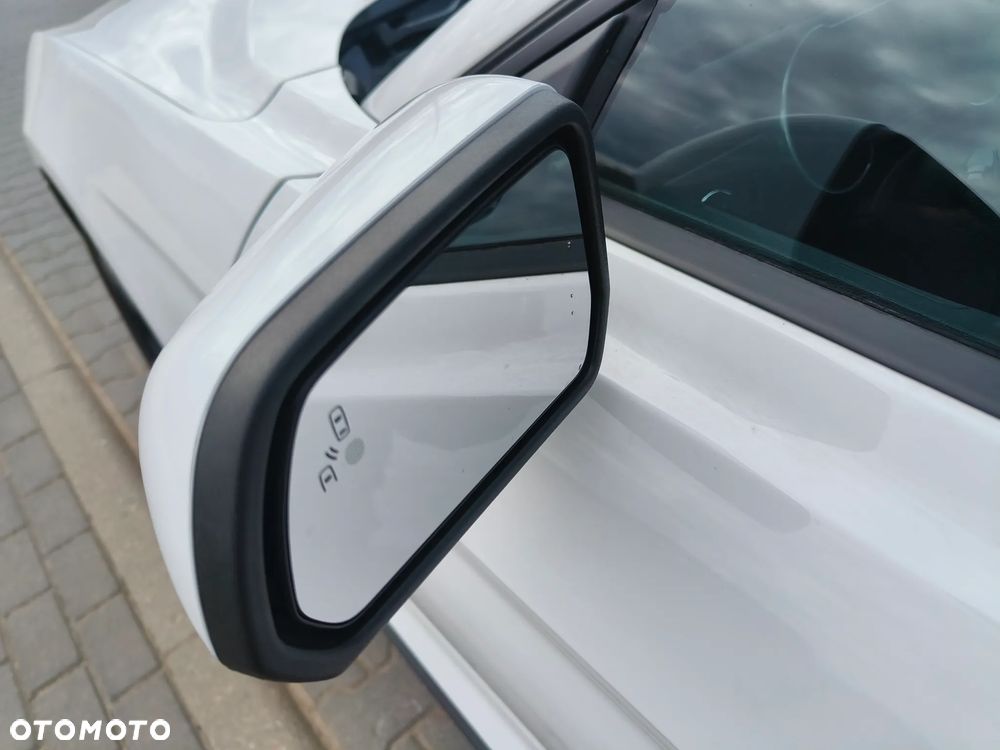Ford Mustang - 10