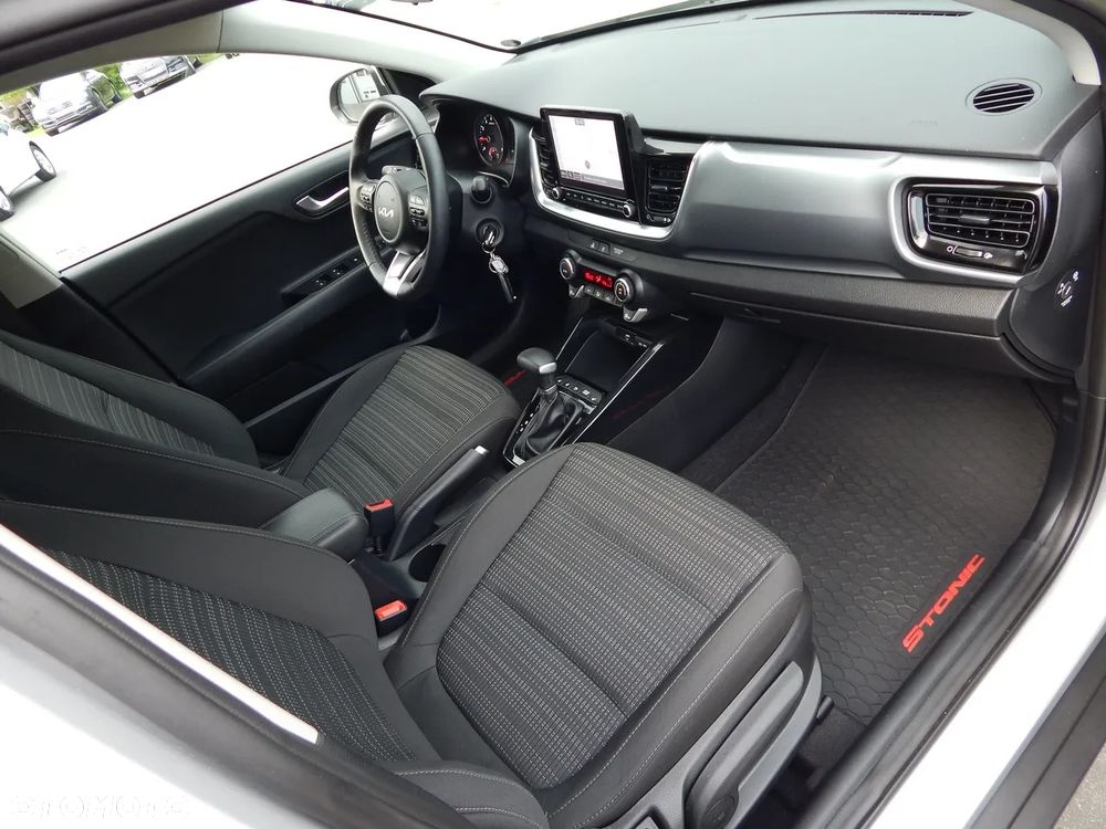 Kia Stonic 1.0 T-GDI L DCT - 10