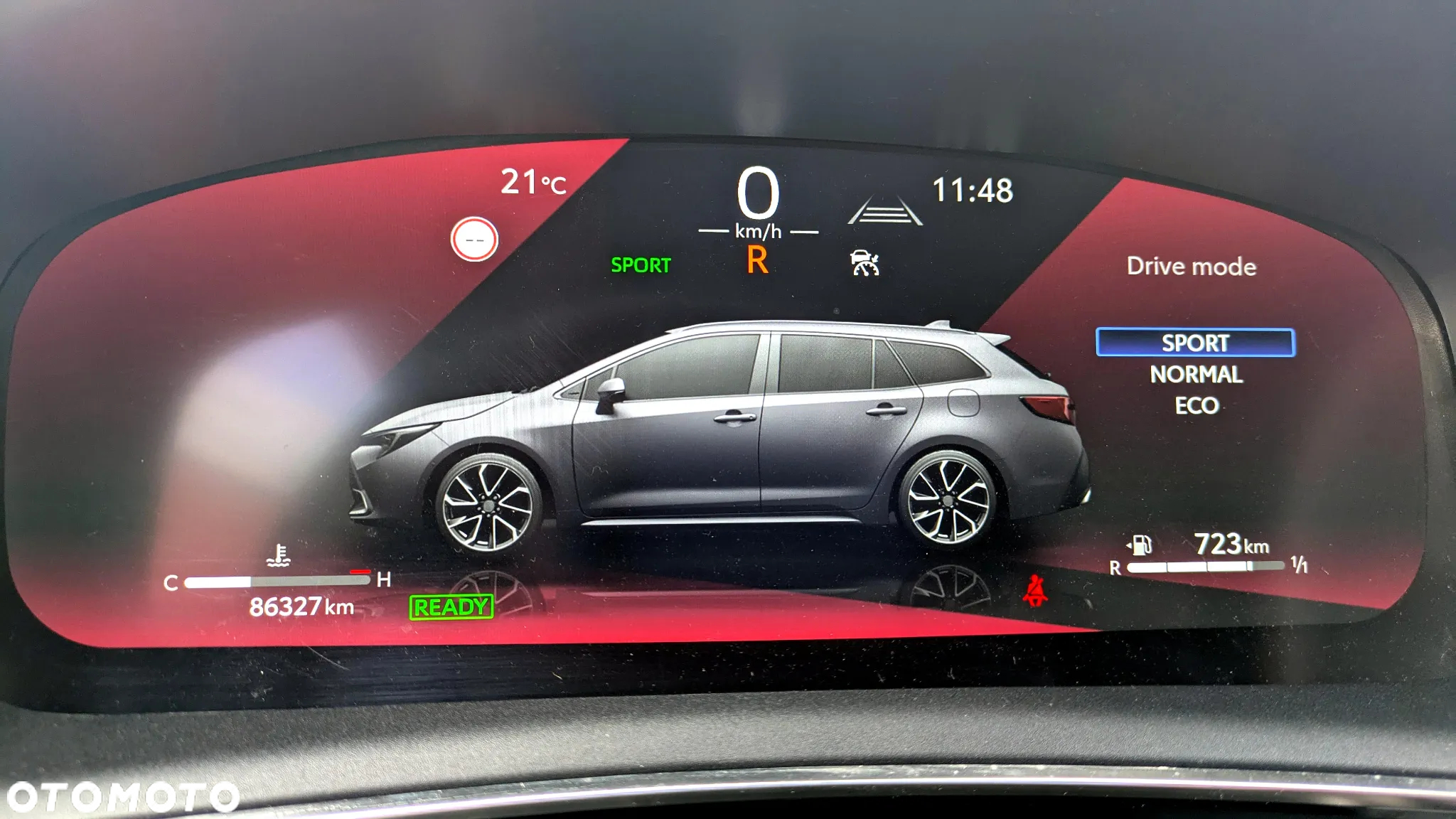 Toyota Corolla 1.8 Hybrid Comfort - 19