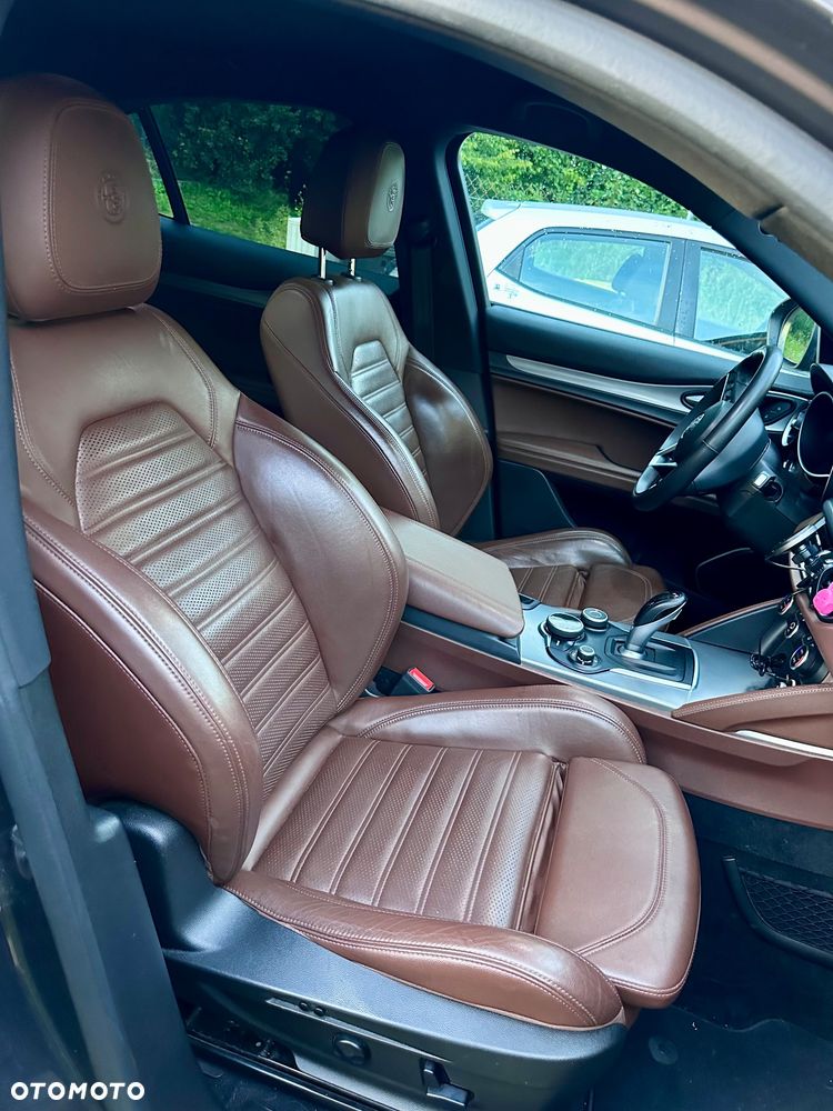 Alfa Romeo Stelvio 2.0 Turbo Executive Q4 - 20
