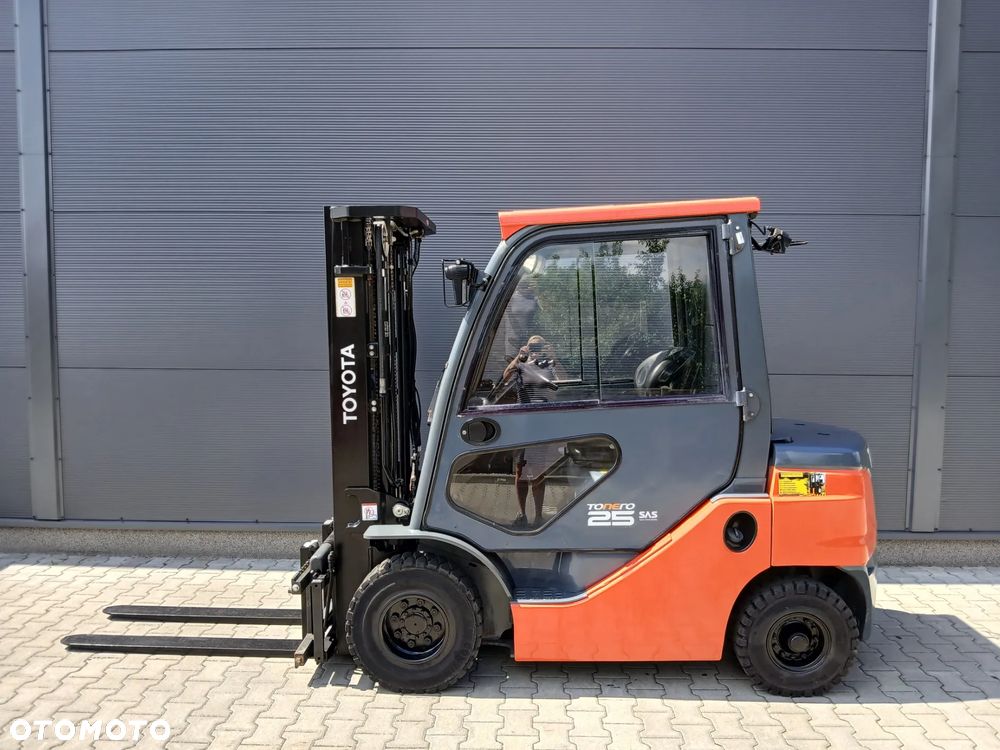 Toyota 52-8FDF25 - 9