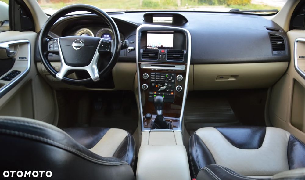 Volvo XC 60 - 23