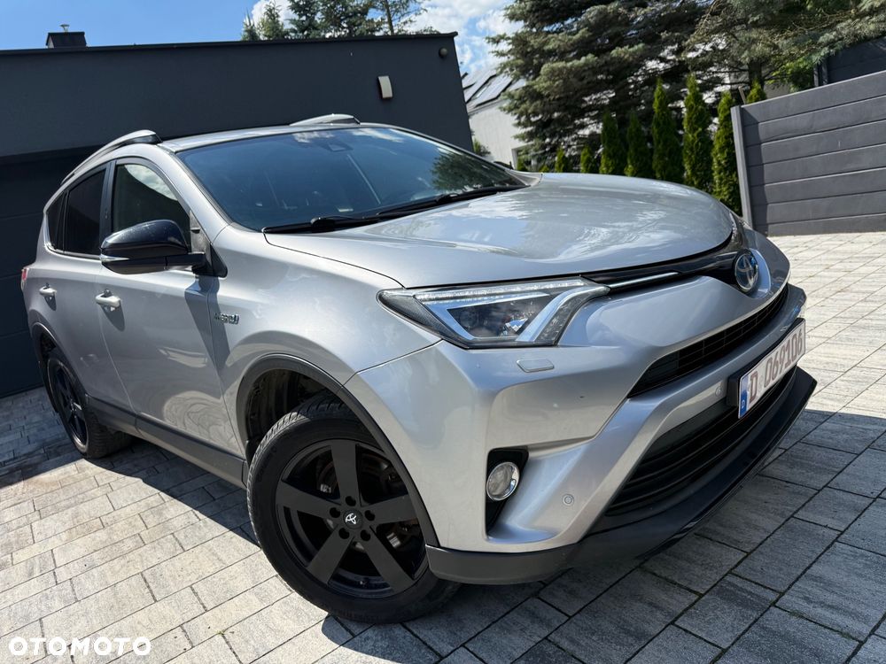 Toyota RAV4 Hybrid Silver 4x4 - 22