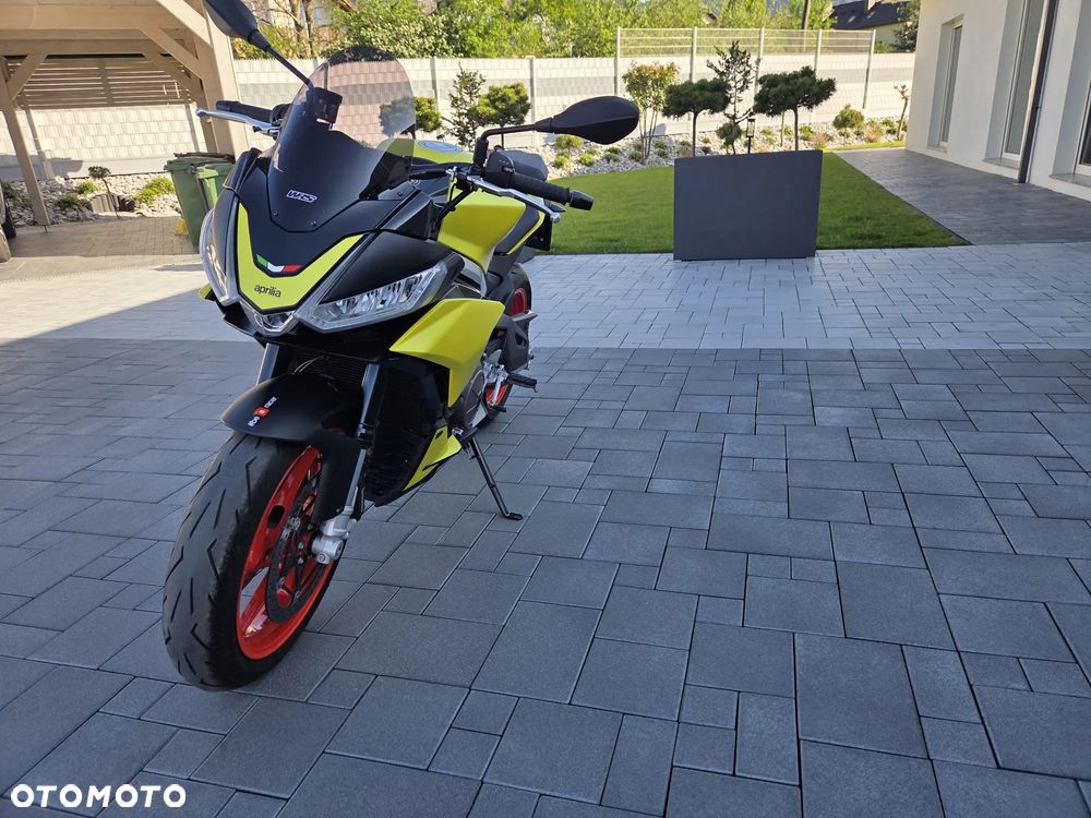 Aprilia Tuono - 5