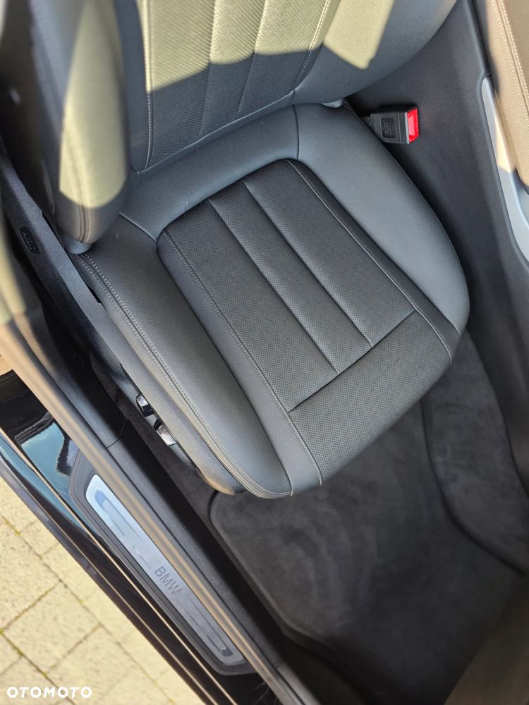 BMW Seria 5 520i GPF M Sport sport - 37