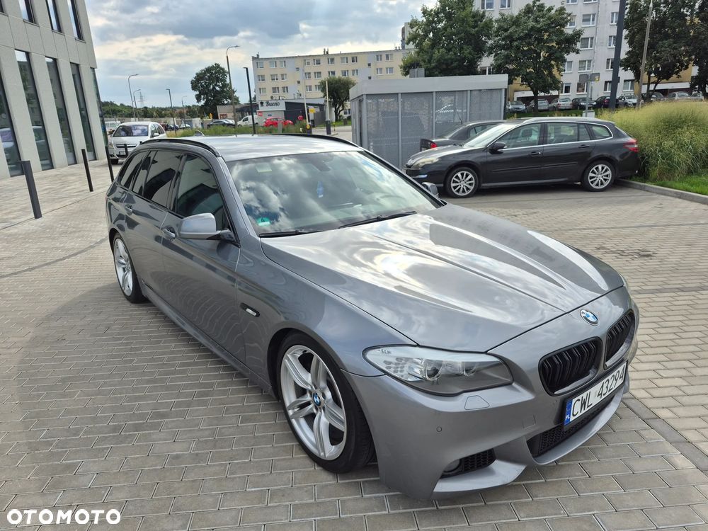 BMW Seria 5 520d Sport-Aut - 17
