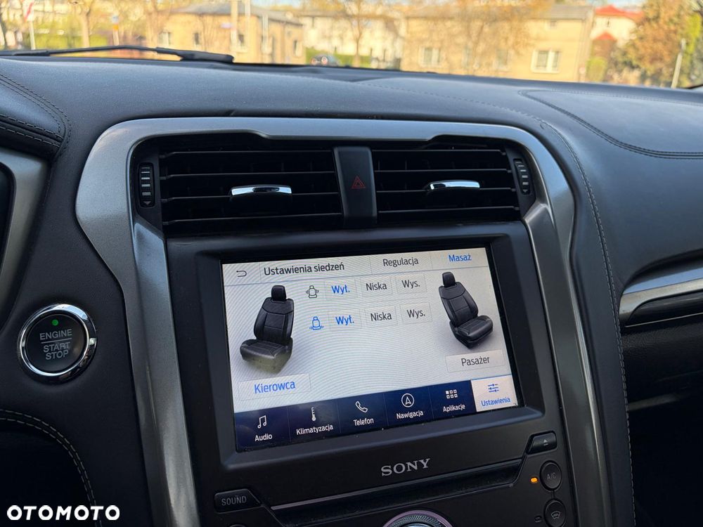 Ford Mondeo SW 2.0 Hybrid Vignale - 30