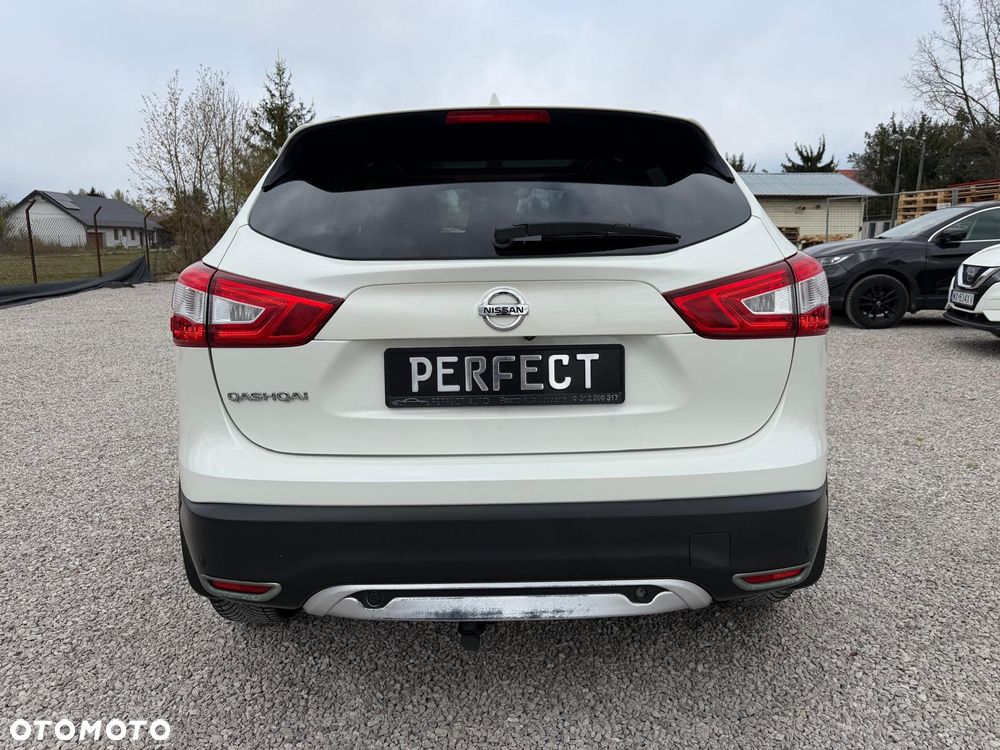 Nissan Qashqai 1.6 DCi Tekna EU6 - 10