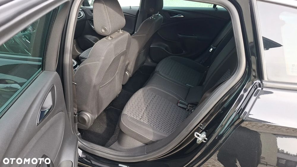 Opel Astra 1.6 D (CDTI) Start/Stop Business - 27