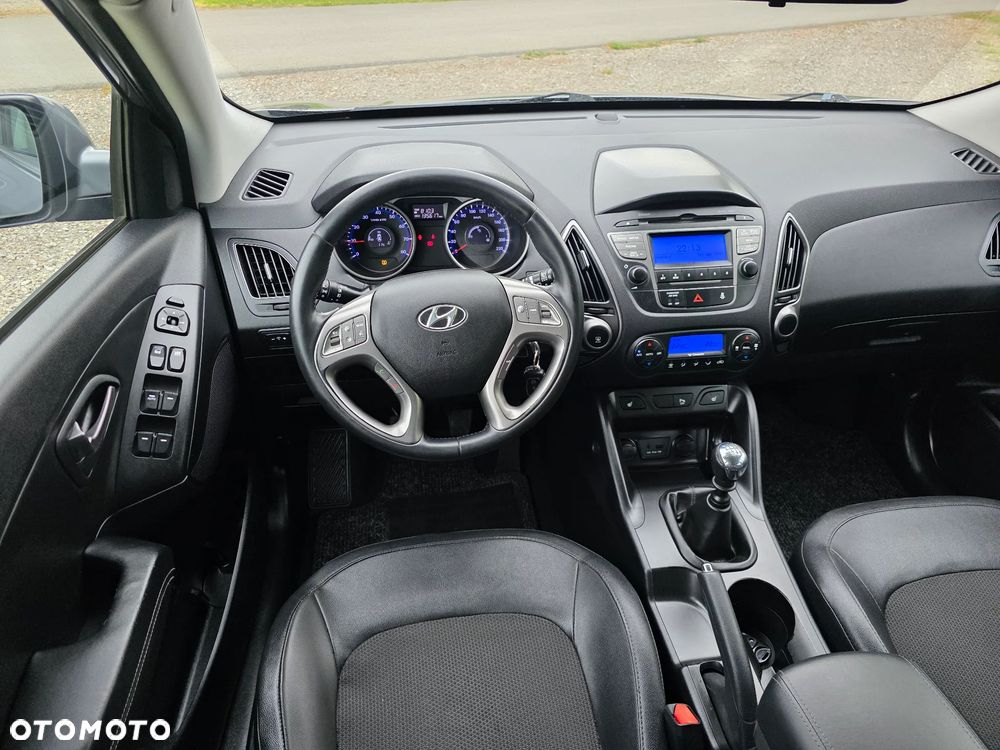 Hyundai Tucson blue 1.6 GDi 2WD Classic - 27