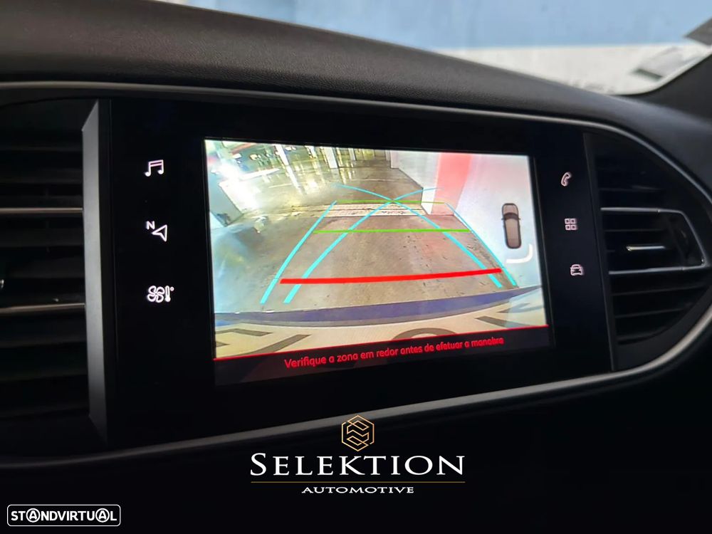 Peugeot 308 1.2 PureTech GT Line - 14