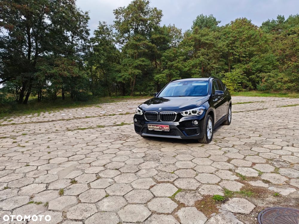 BMW X1 xDrive18d Advantage sport - 11