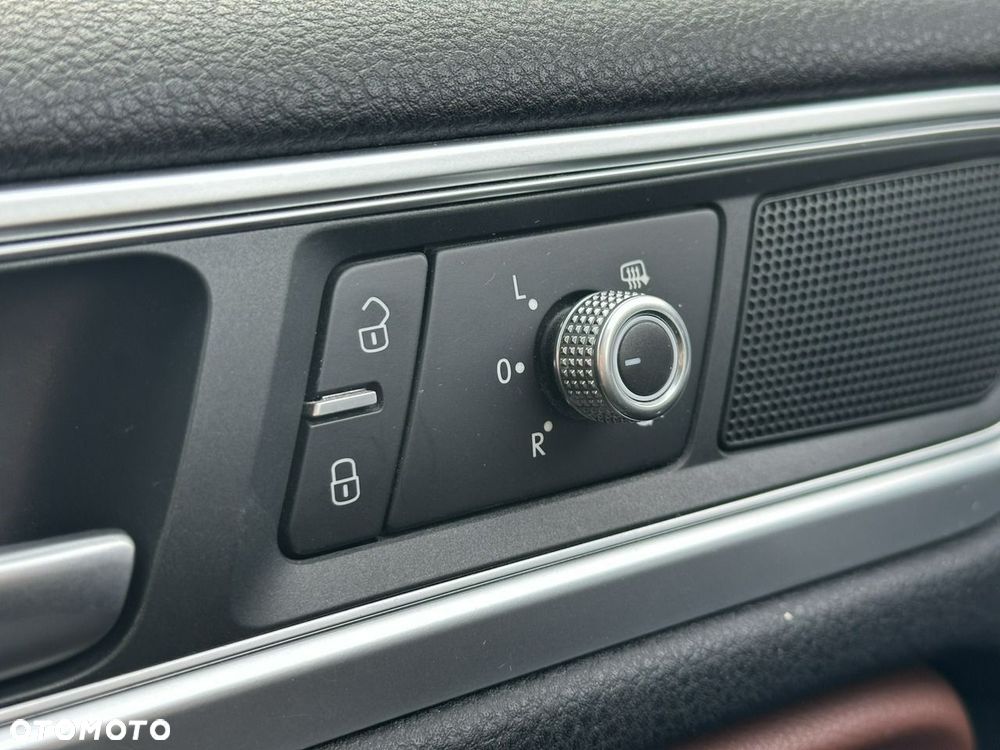Volkswagen Touareg 3.0 V6 TDI BMT Business Line - 29