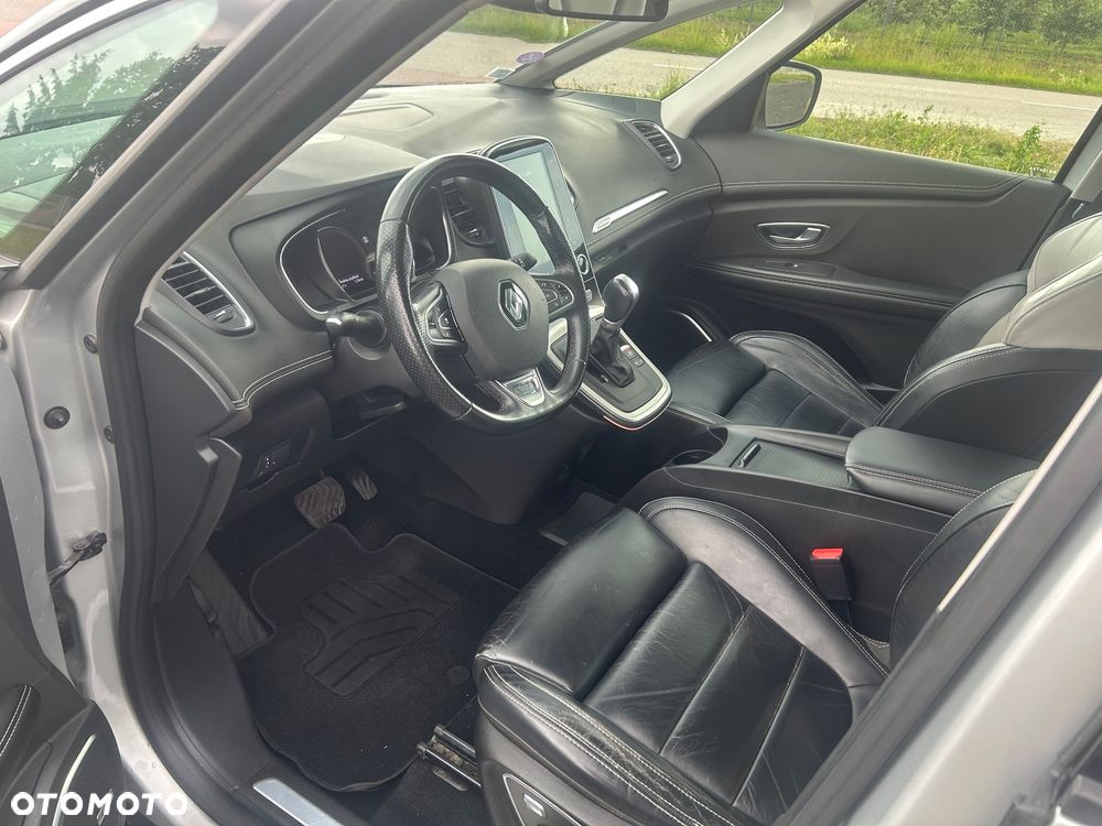 Renault Scenic - 8
