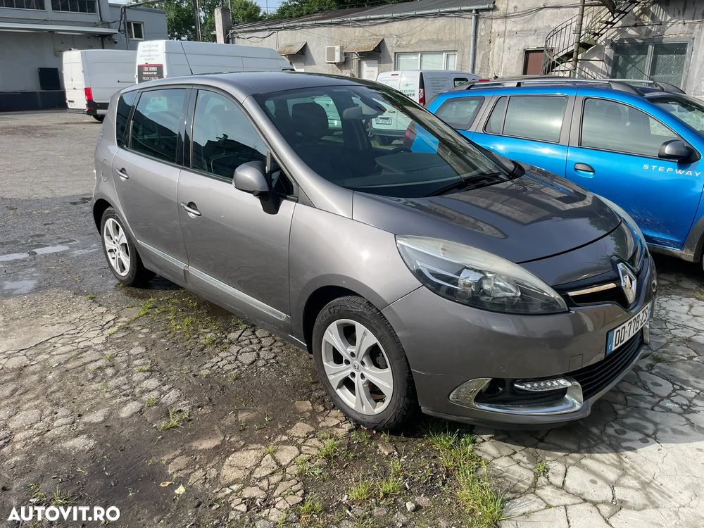 Renault Scenic - 16