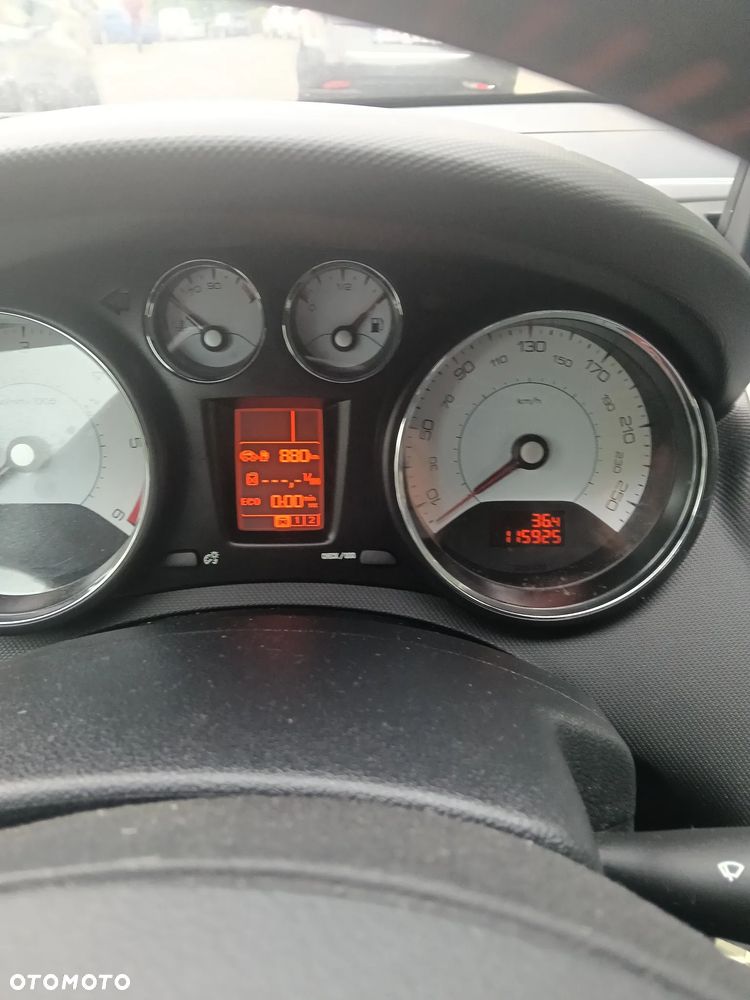 Peugeot 308 HDi FAP 110 Platinum - 4