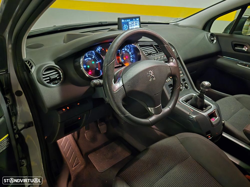 Peugeot 5008 1.6 HDi 7L Allure - 30