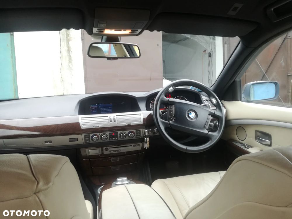 BMW Seria 7 730d - 14