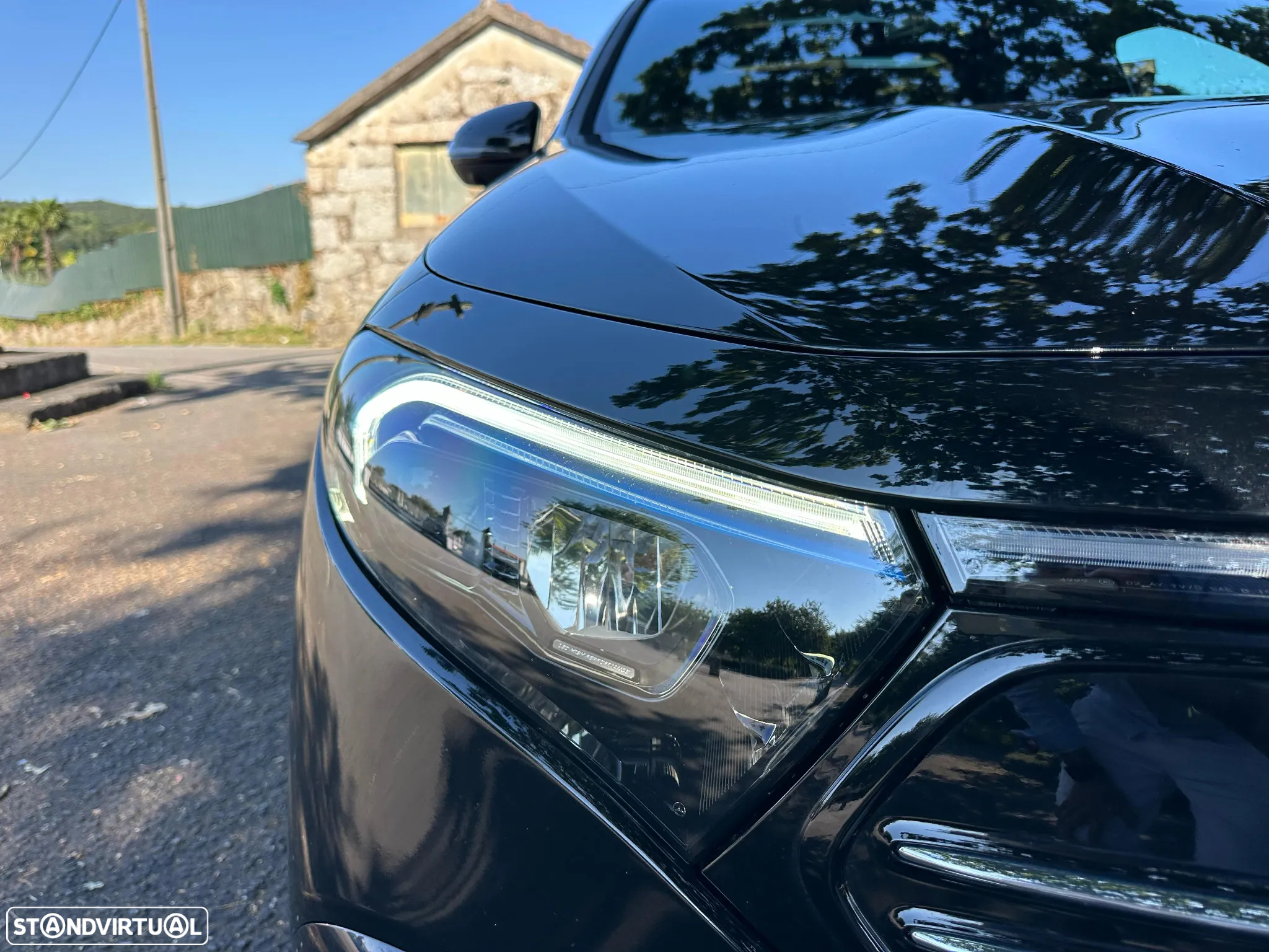 Mercedes-Benz EQA 350 4Matic AMG Line - 12