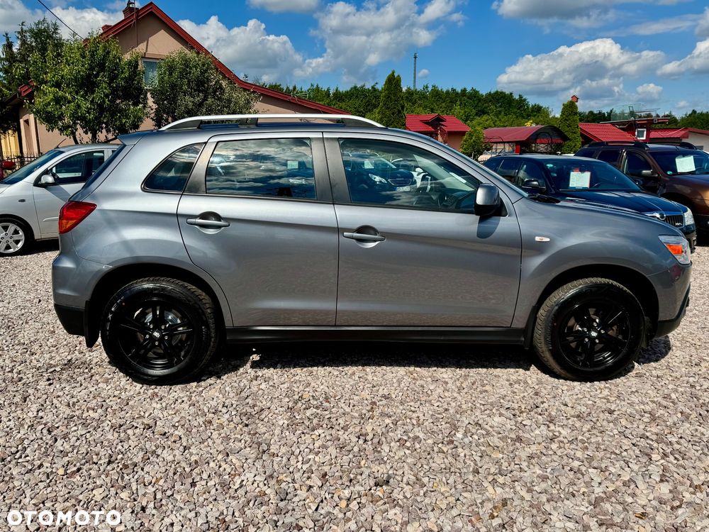 Mitsubishi ASX - 2