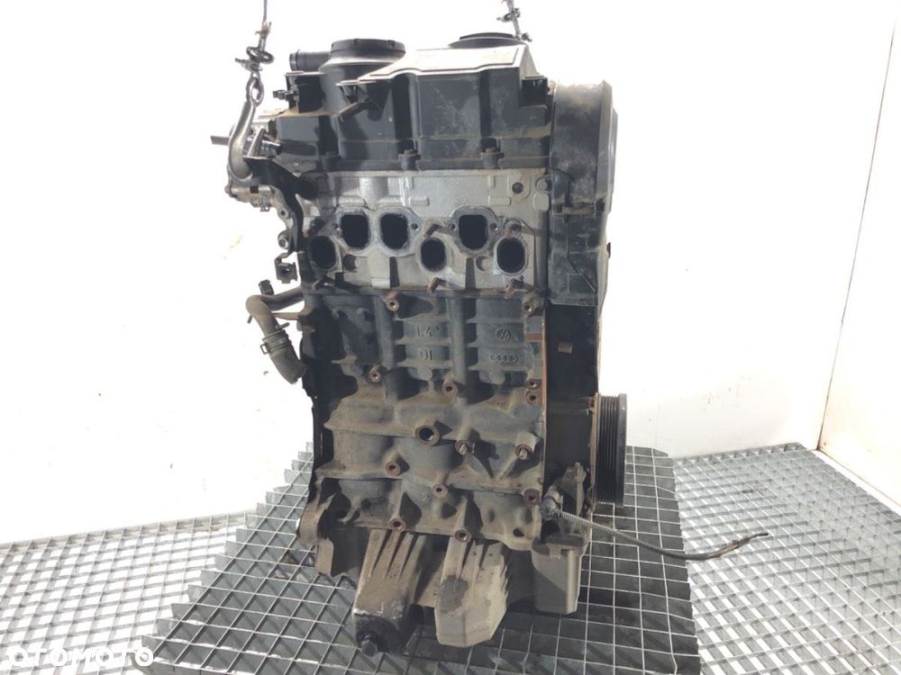 SILNIK  VW POLO (9N_, 9A_) 2001 - 2014 1.4 TDI 51 kW [70 KM] olej napędowy 2005 - 2009 BWB - 3