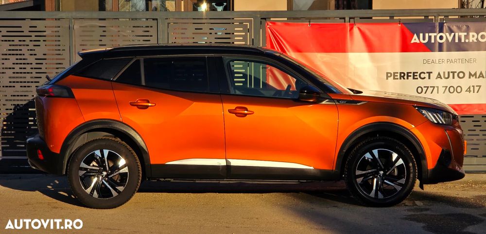 Peugeot 2008 PureTech 130 EAT8 GT Pack - 5