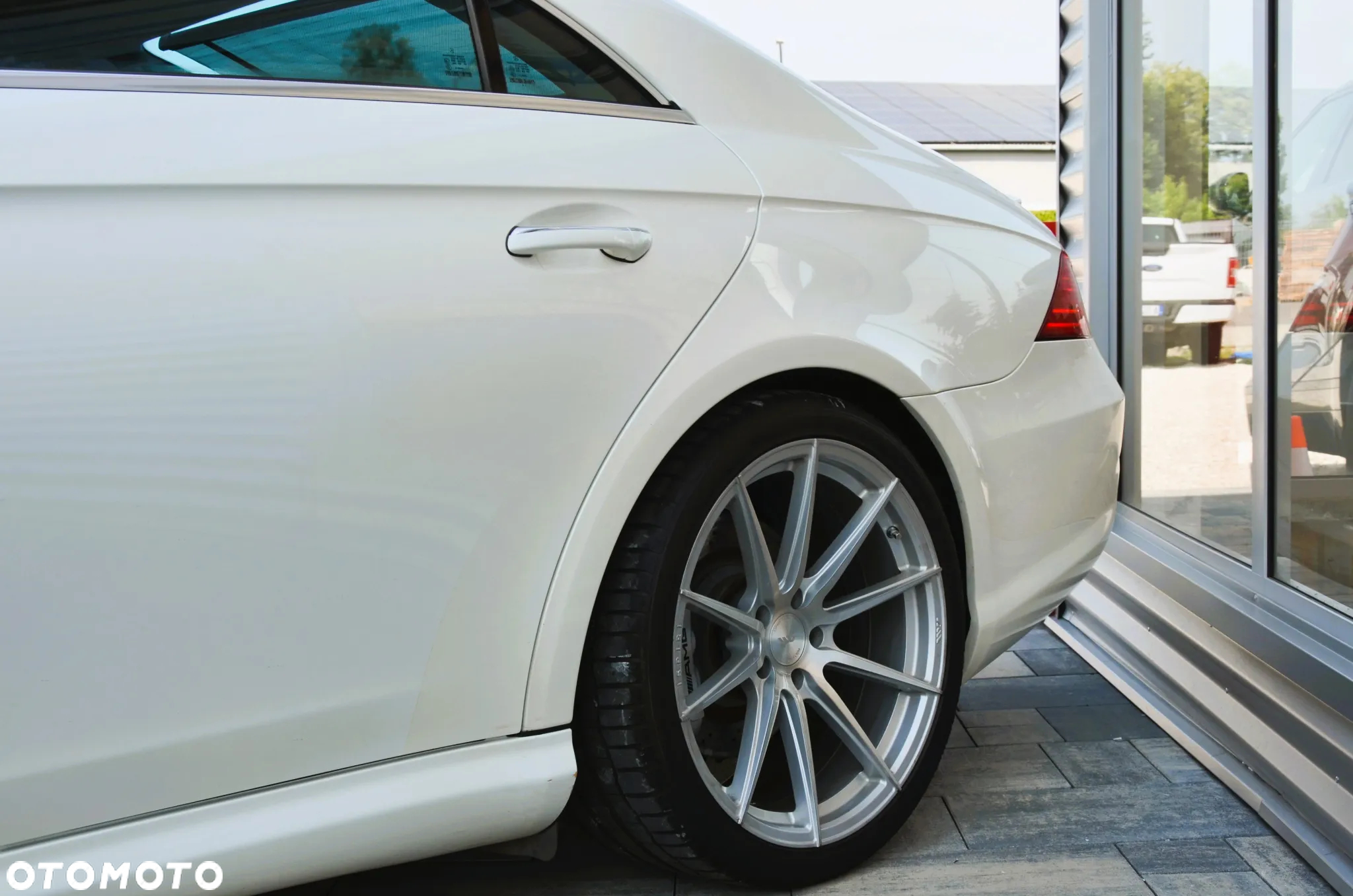 Mercedes-Benz CLS 63 AMG 7G-TRONIC - 10