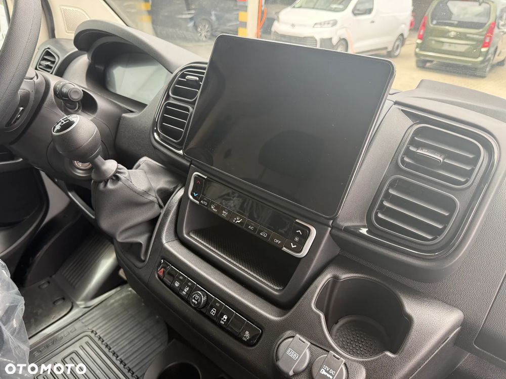 Toyota Proace MAX - 9