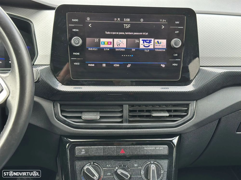 VW T-Cross 1.0 TSI - 21