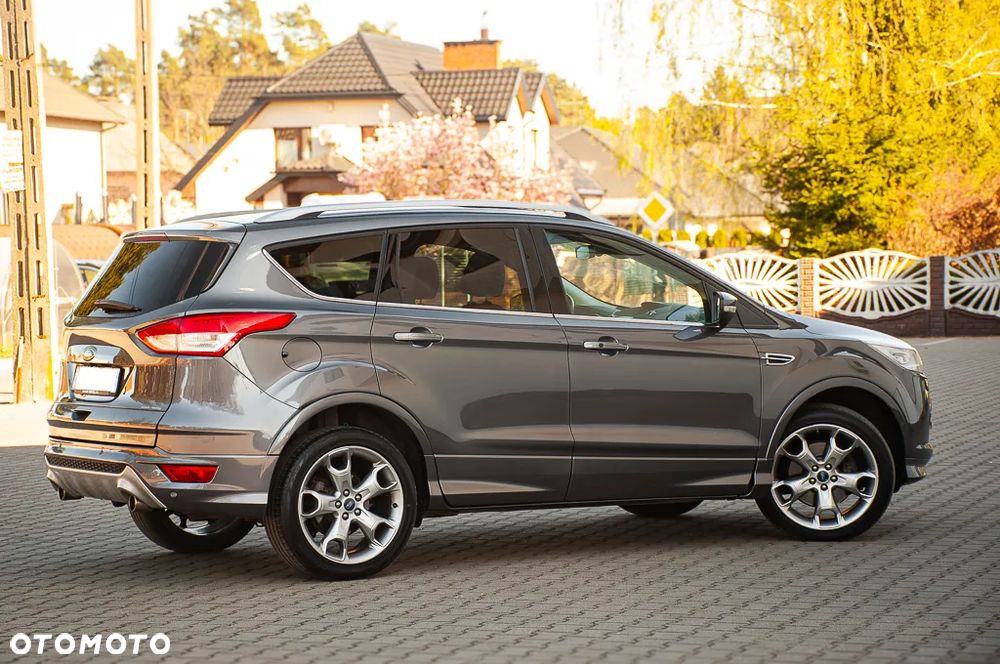 Ford Kuga 2.0 TDCi 4x4 Individual - 12