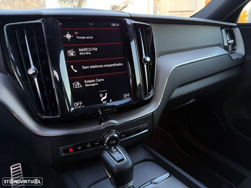 Volvo XC 60 2.0 D4 R-Design Geartronic - 6