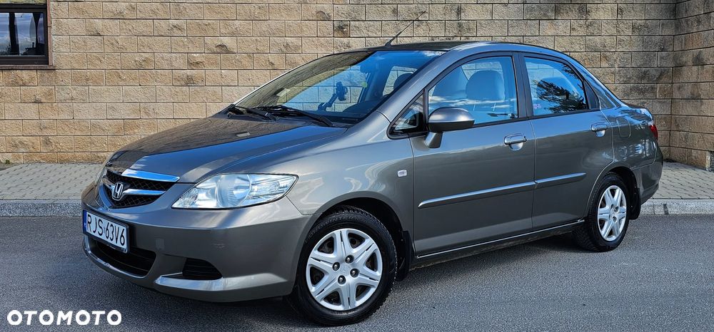 Honda City 1.4 Sport - 1