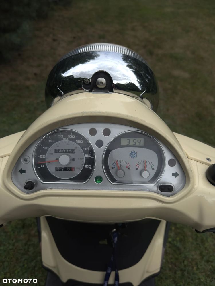 Piaggio Beverly - 8