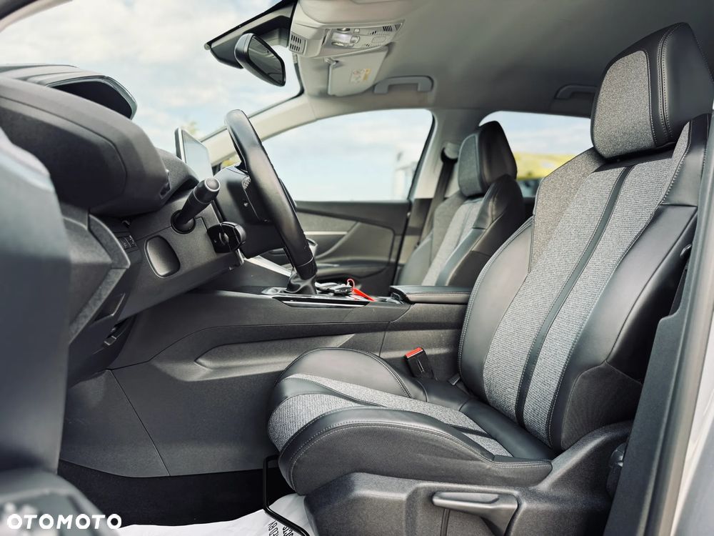 Peugeot 3008 BlueHDi 150 Stop & Start Allure - 27
