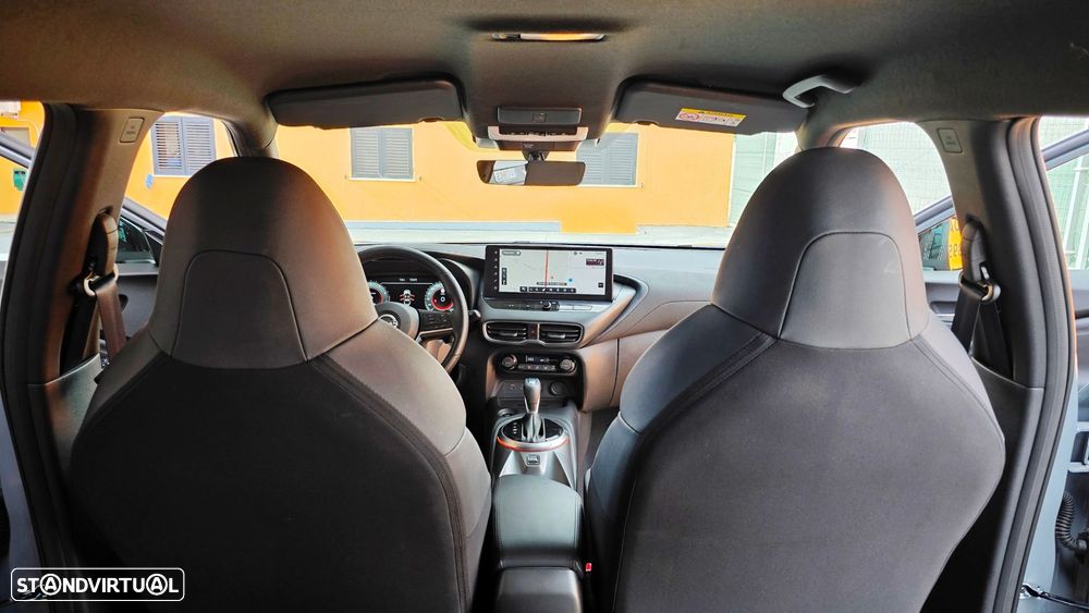 Nissan Juke 1.0 DIG-T N-Connecta Two Tone DCT - 3