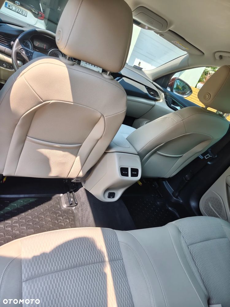 Opel Insignia 2.0 T 4x4 GSi S&S - 4