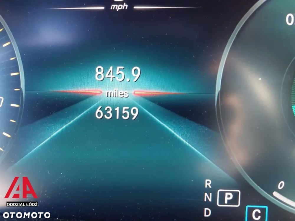 Mercedes-Benz Klasa C 300 9G-TRONIC - 15