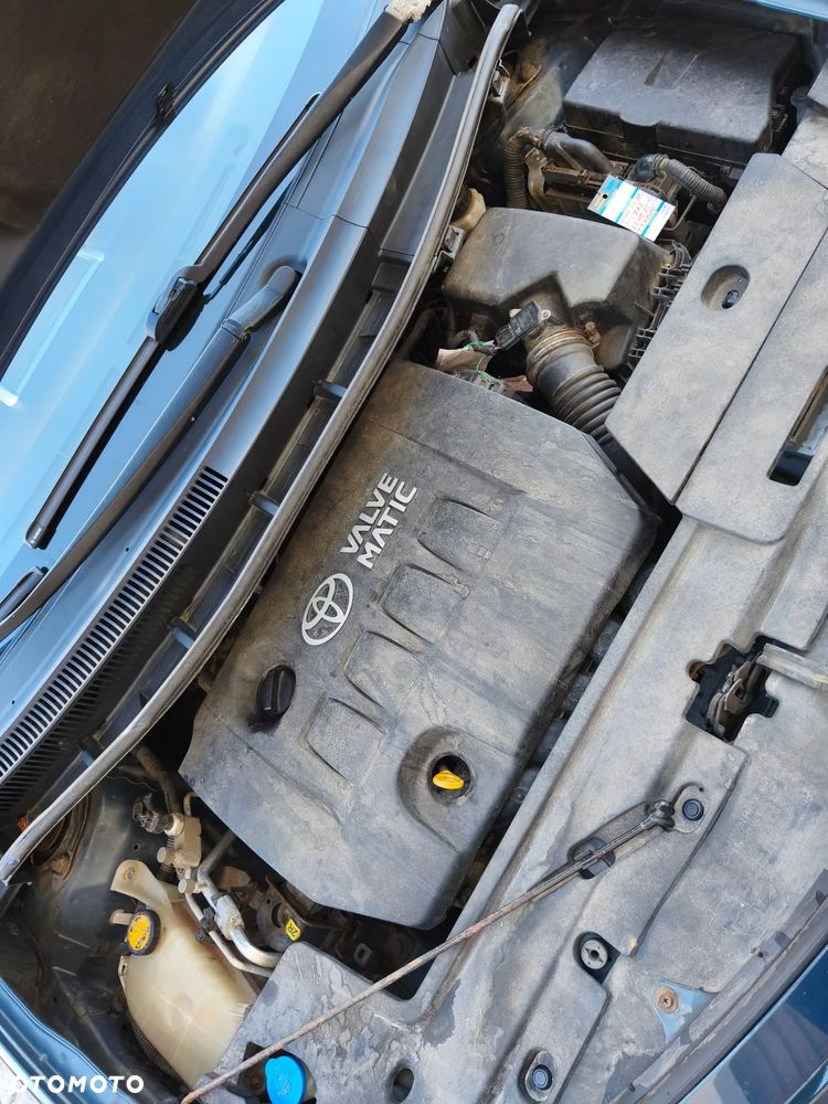 Toyota Auris 1.6 Sol - 14