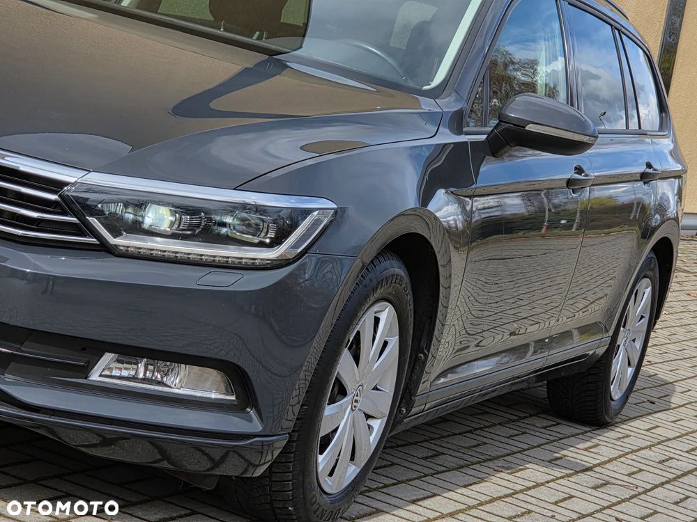 Volkswagen Passat 2.0 TDI (BlueMotion Technology) Trendline - 13
