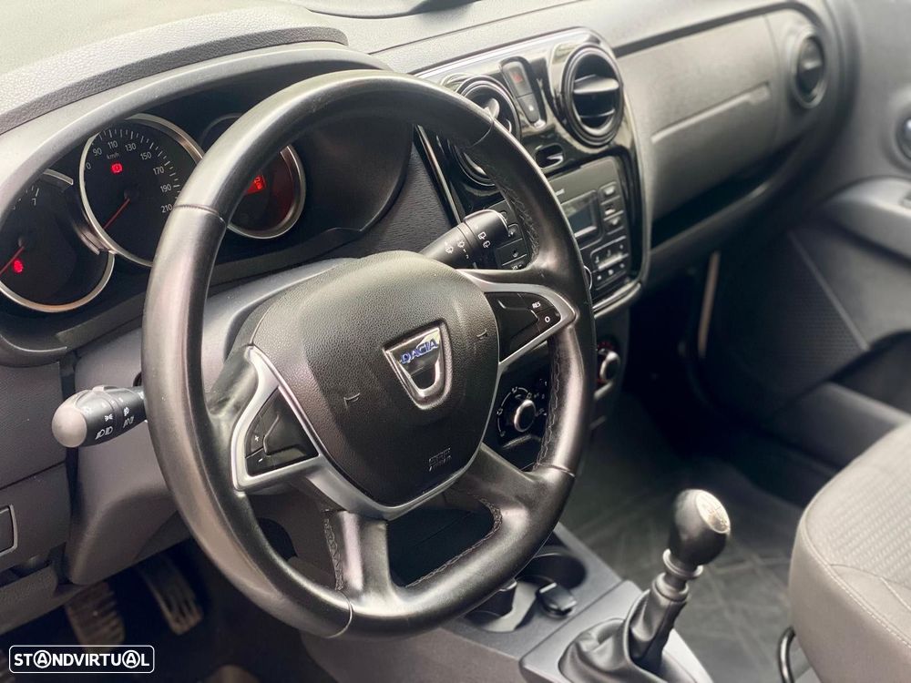 Dacia Lodgy 1.5 Blue dCi Comfort 7L - 14
