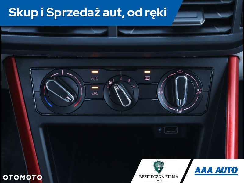 Volkswagen Polo - 14