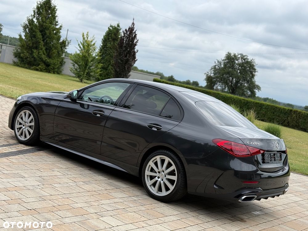Mercedes-Benz Klasa C 220 d 9G-TRONIC AMG Line - 15