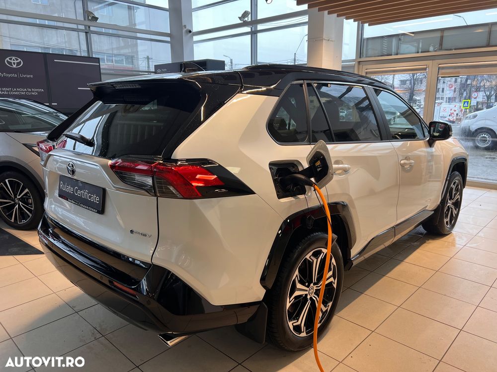 Toyota RAV4 2.5 PHEV VVT-iE 4x4 Style Bi-Tone - 8