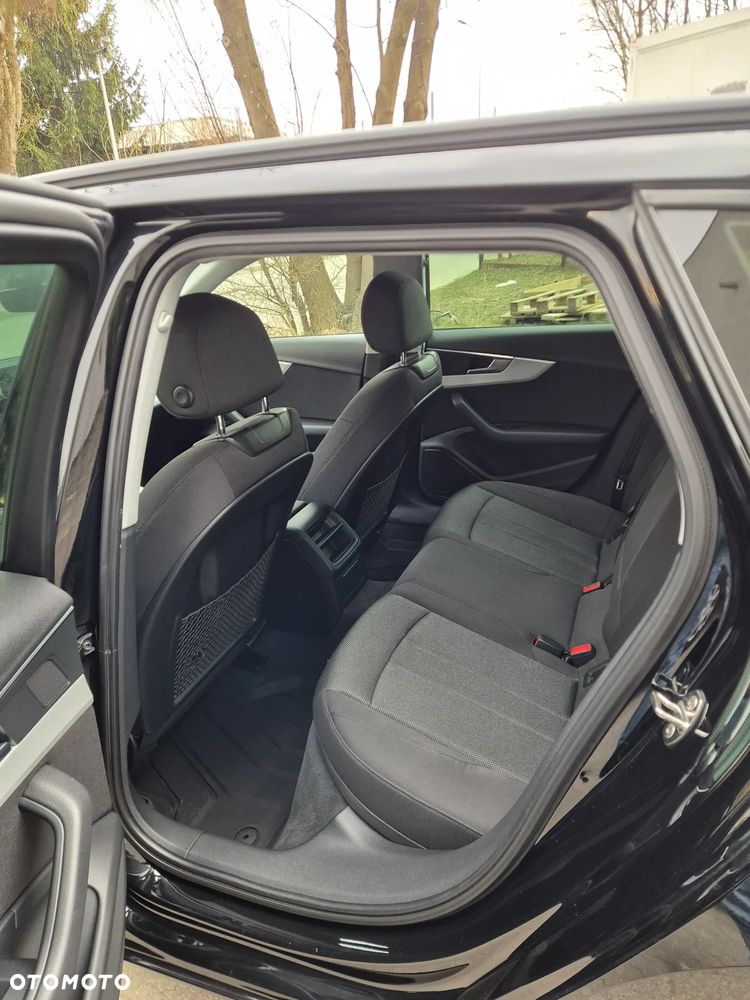 Audi A4 Avant 2.0 TDI - 15