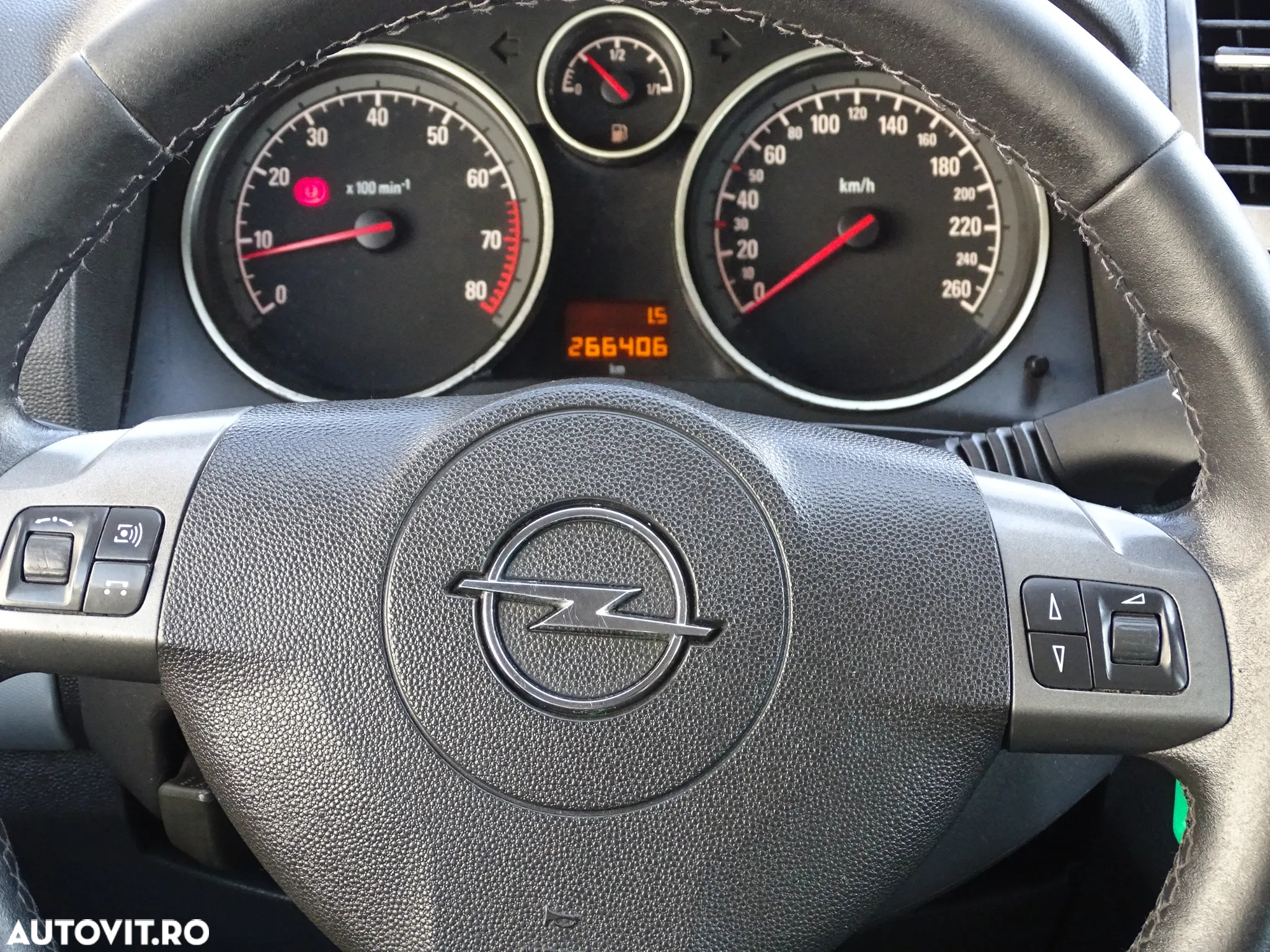 Opel Zafira 1.8 Navi - 15