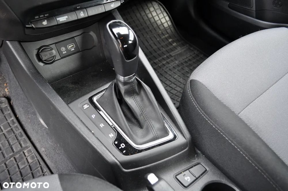 Hyundai i20 - 17