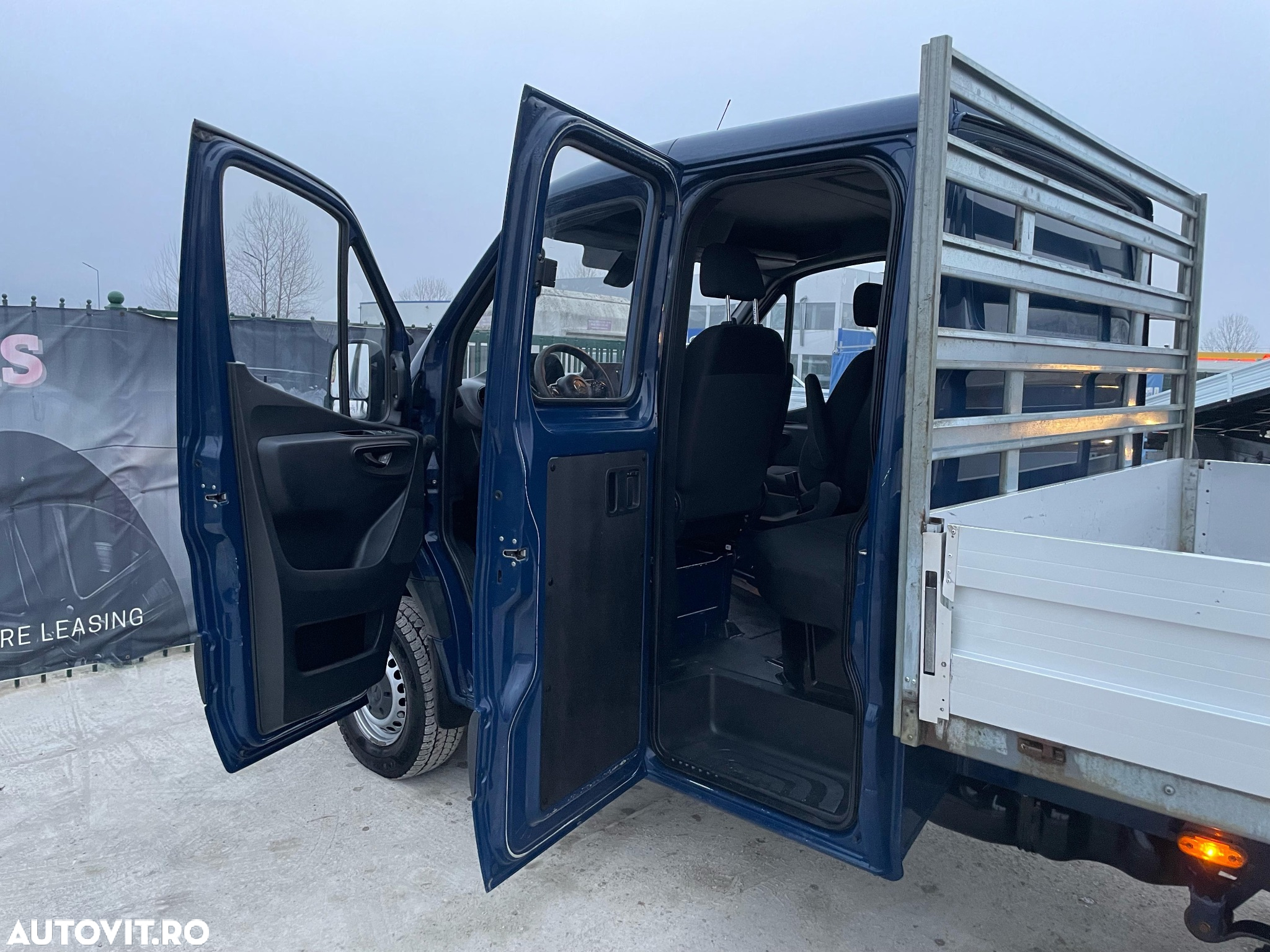 Mercedes-Benz Sprinter 4x4 DOKA - 14