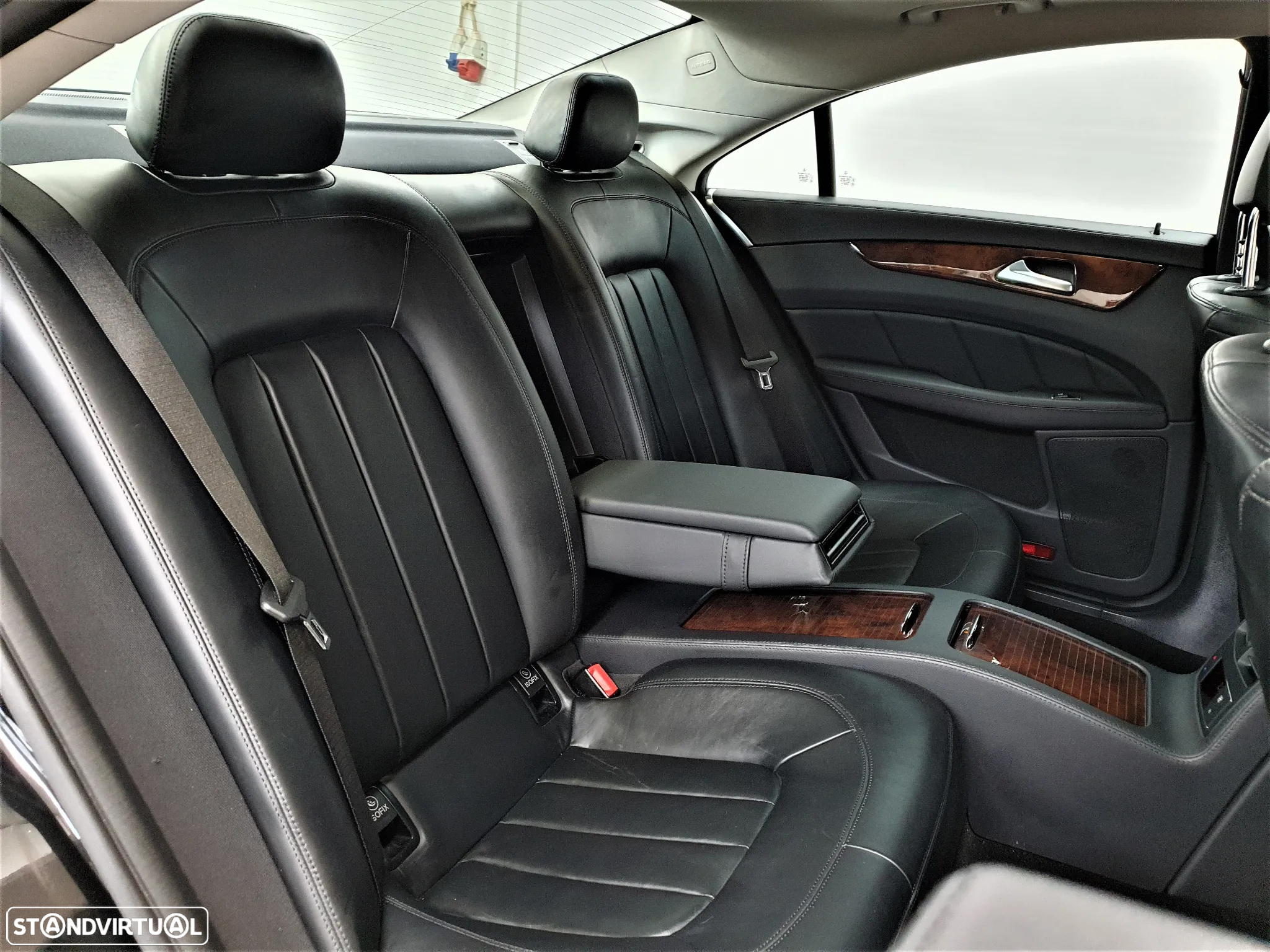 Mercedes-Benz CLS 350 d - 52