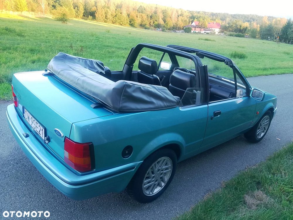 Ford Escort 1.6 XR3i - 5
